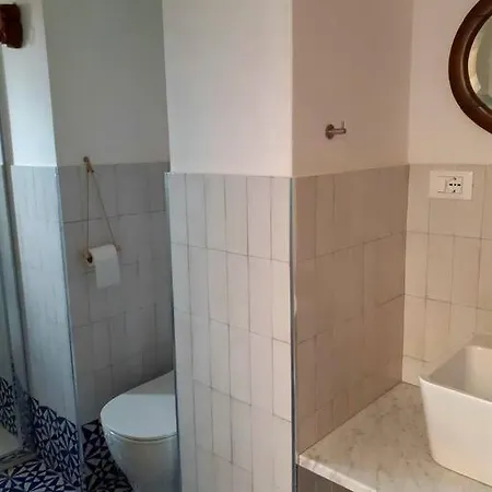 Casa Blu - Terrazza Vista Mare بيومبينوا