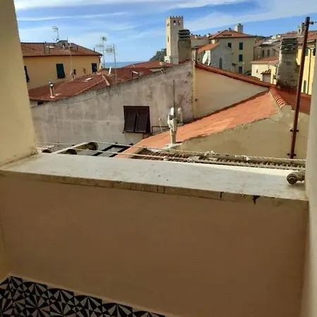 Casa Blu - Terrazza Vista Mare بيومبينوا